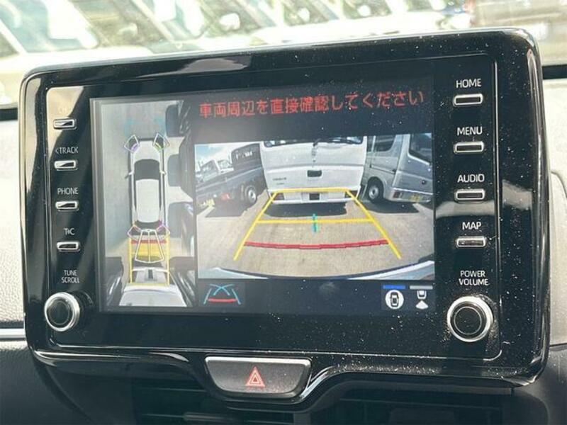 YARIS CROSS