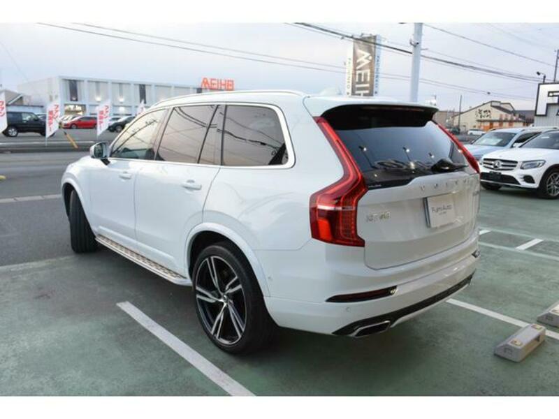 XC90