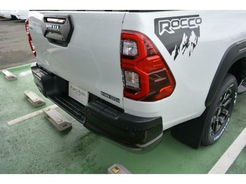 HILUX