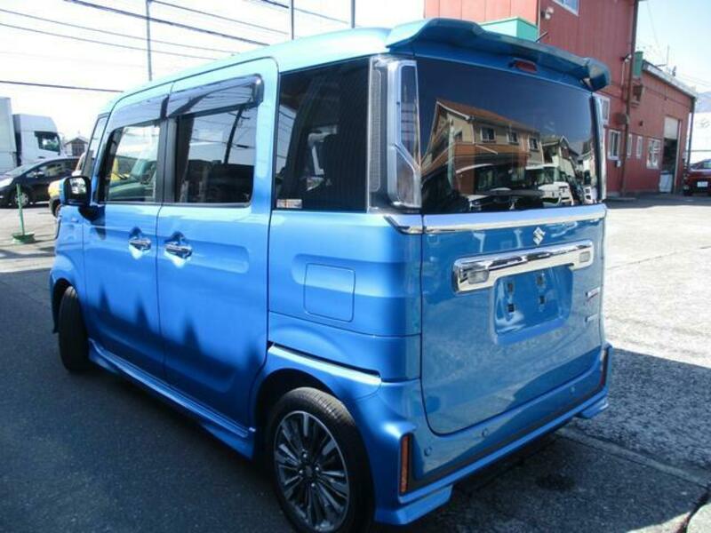 SPACIA CUSTOM