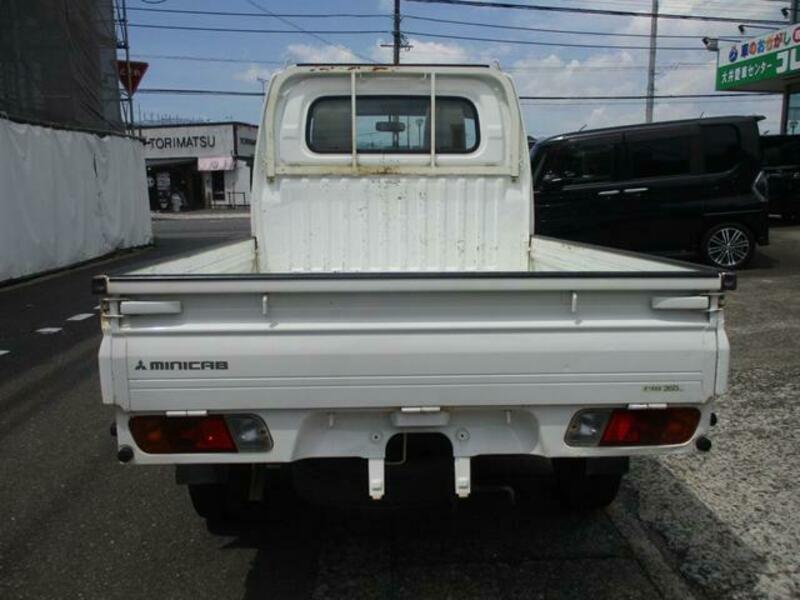 MINICAB TRUCK