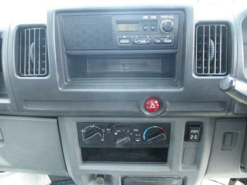 MINICAB TRUCK
