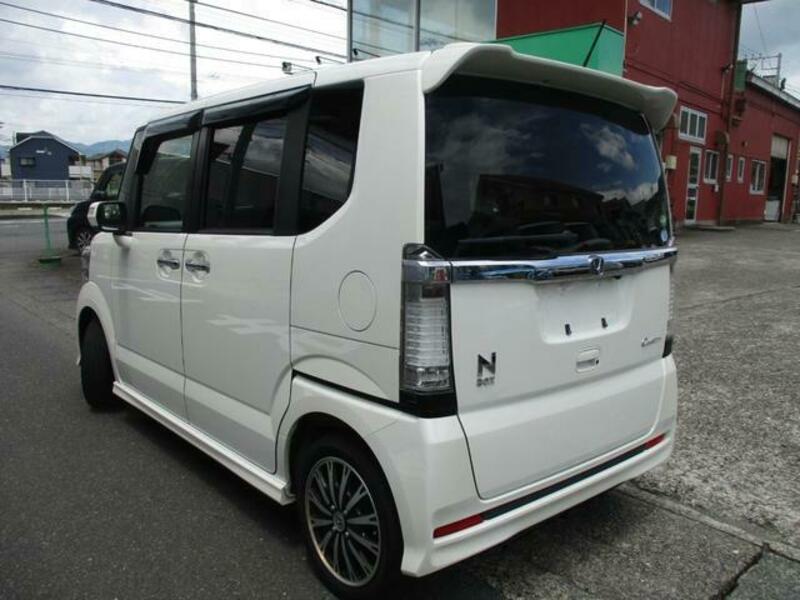 N BOX CUSTOM