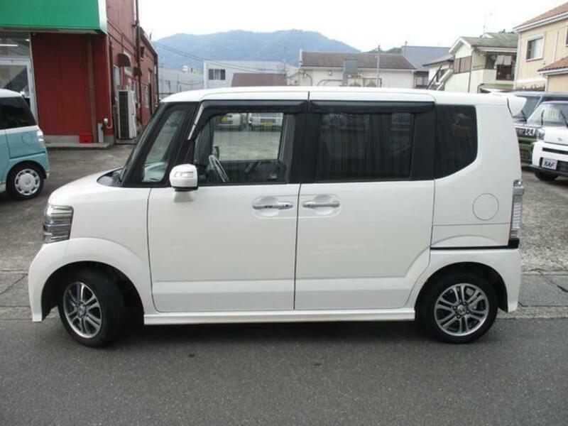 N BOX CUSTOM