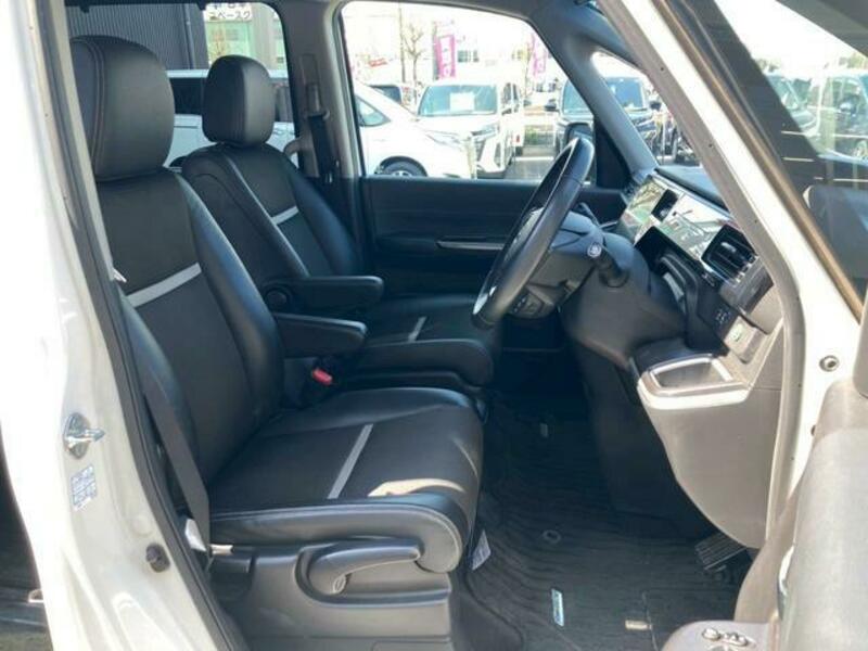 STEPWAGON SPADA