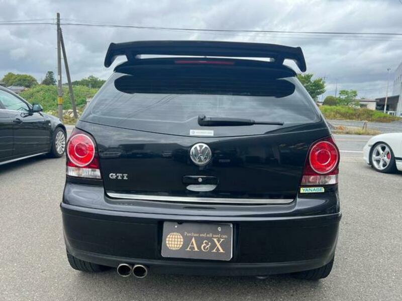 POLO