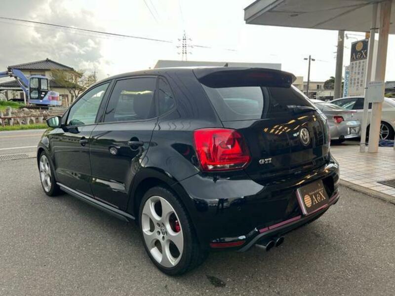 POLO