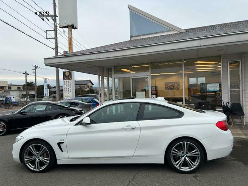 4 SERIES