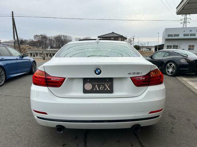 4 SERIES