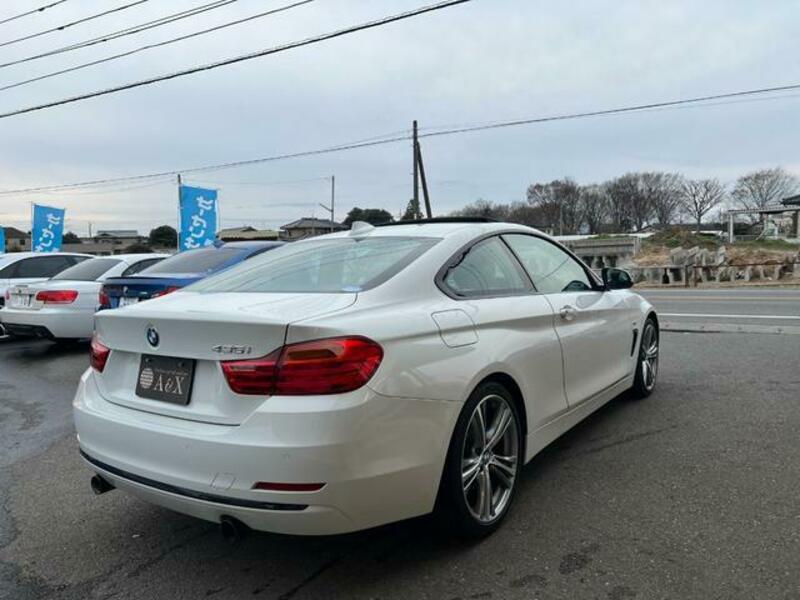 4 SERIES
