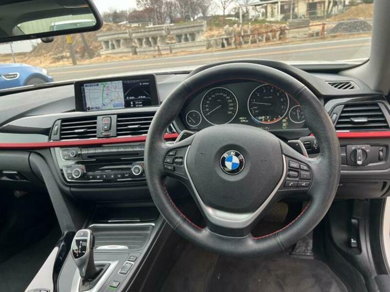 4 SERIES