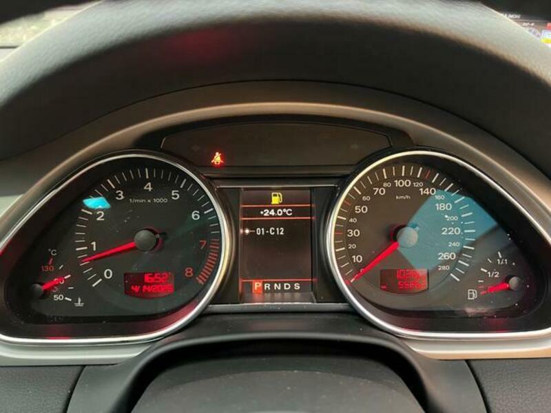 Q7
