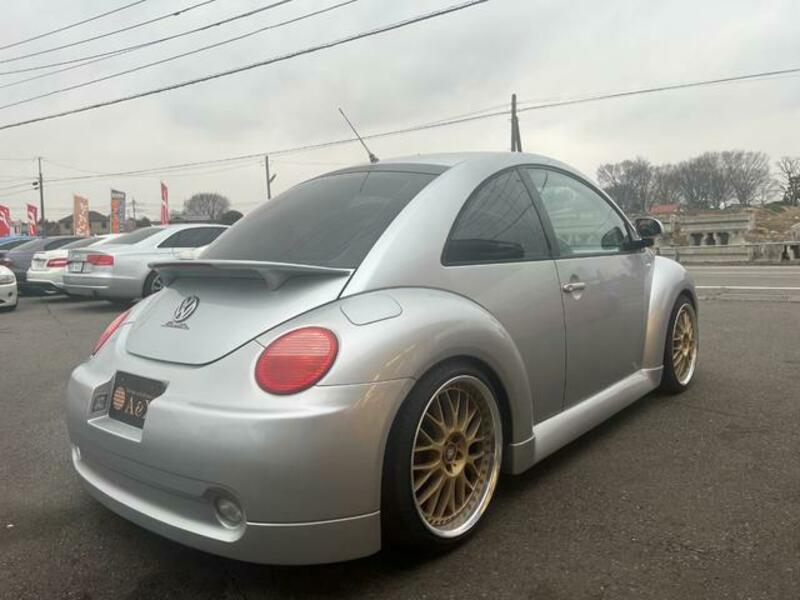NEW BEETLE