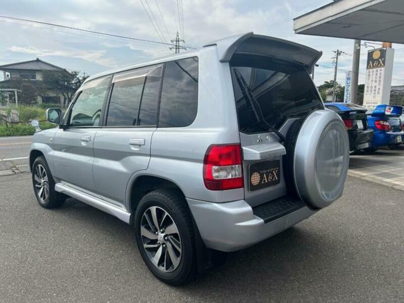 PAJERO IO