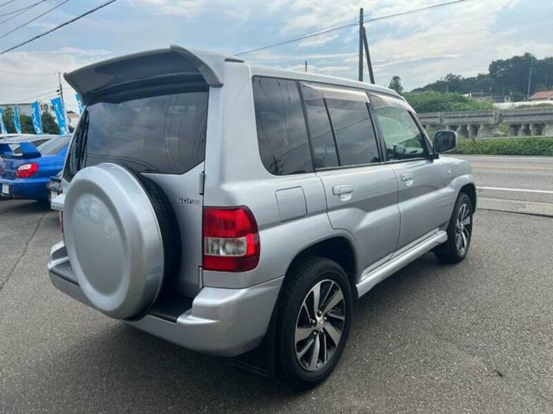 PAJERO IO