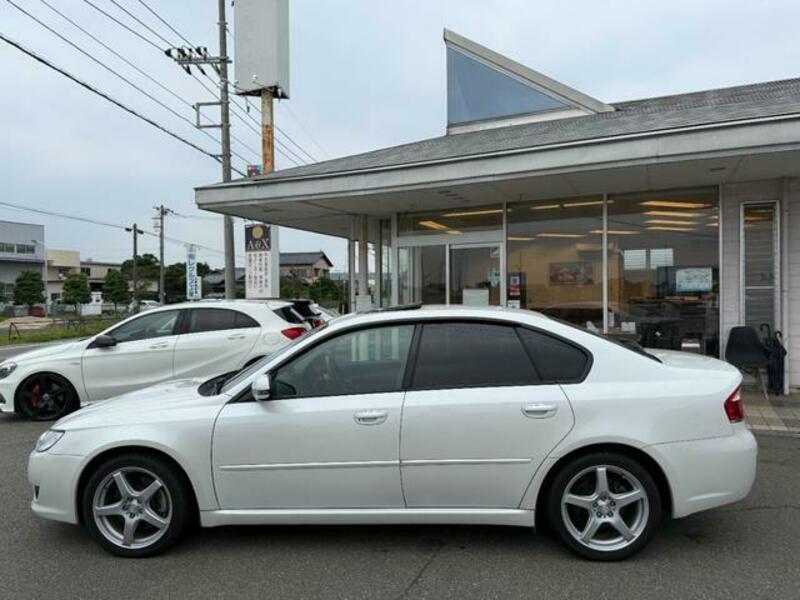 LEGACY B4