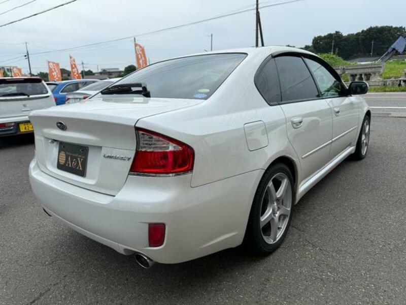 LEGACY B4