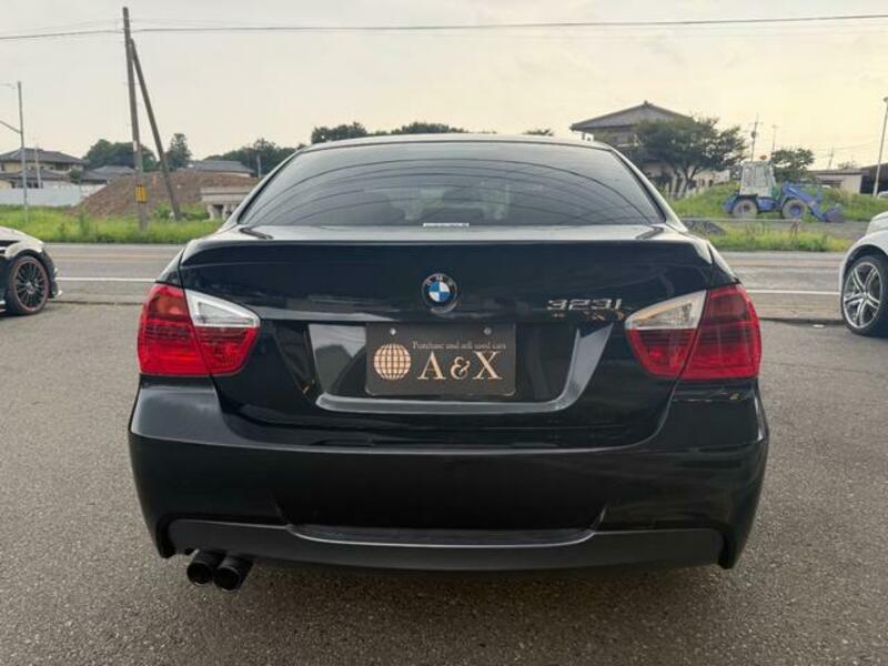 3 SERIES