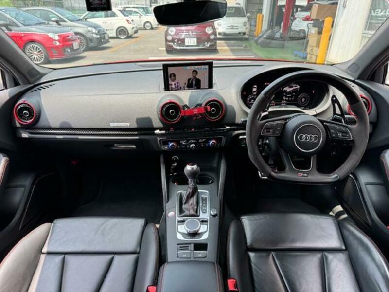 RS3