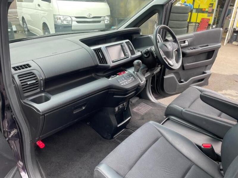 STEPWAGON SPADA