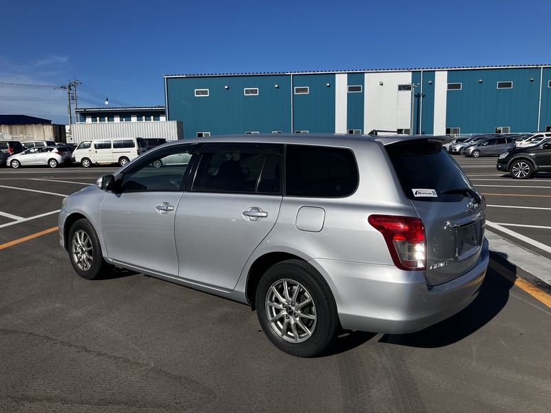 COROLLA FIELDER