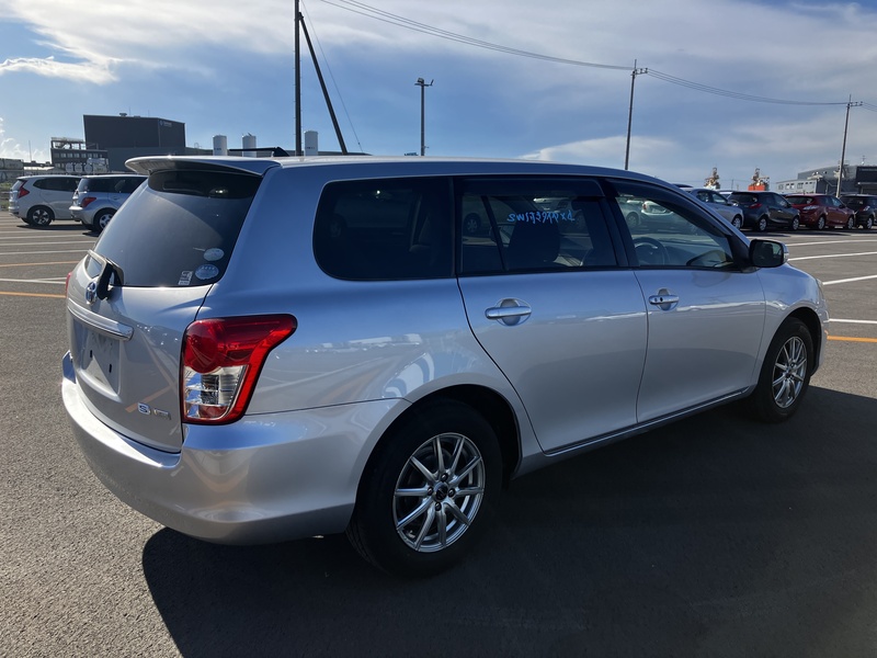 COROLLA FIELDER