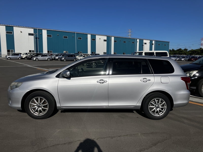 COROLLA FIELDER