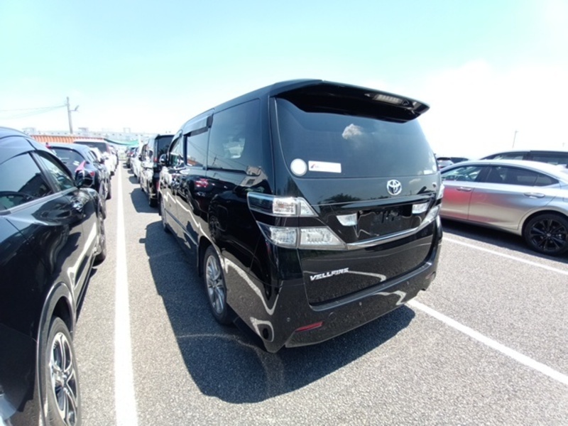 VELLFIRE
