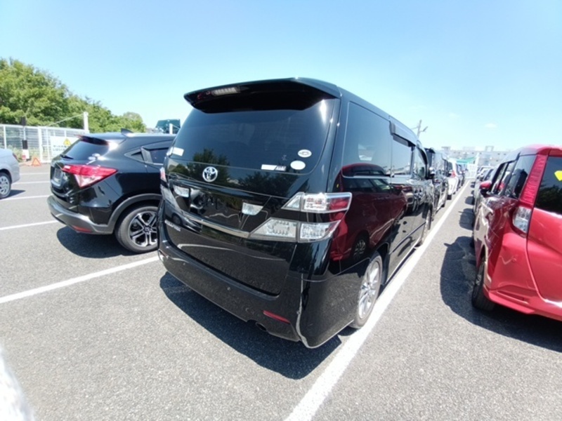 VELLFIRE
