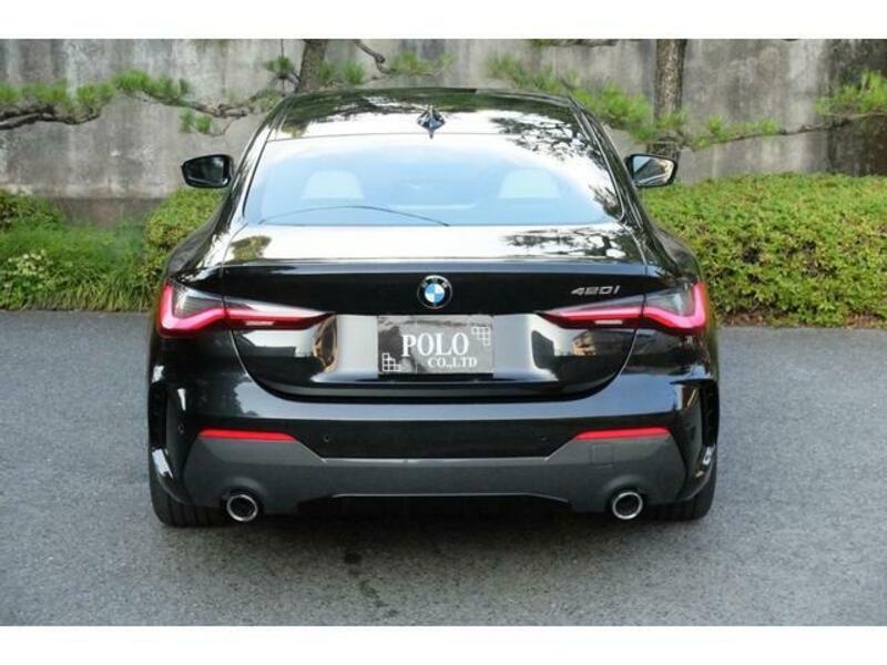 4 SERIES