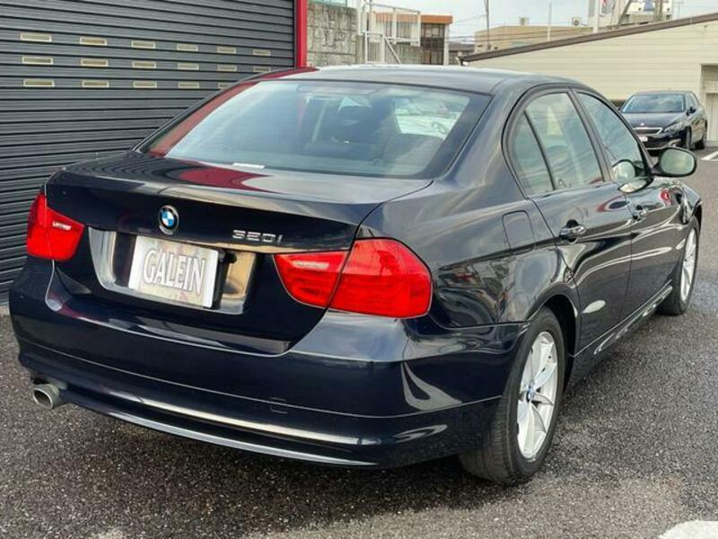 3 SERIES