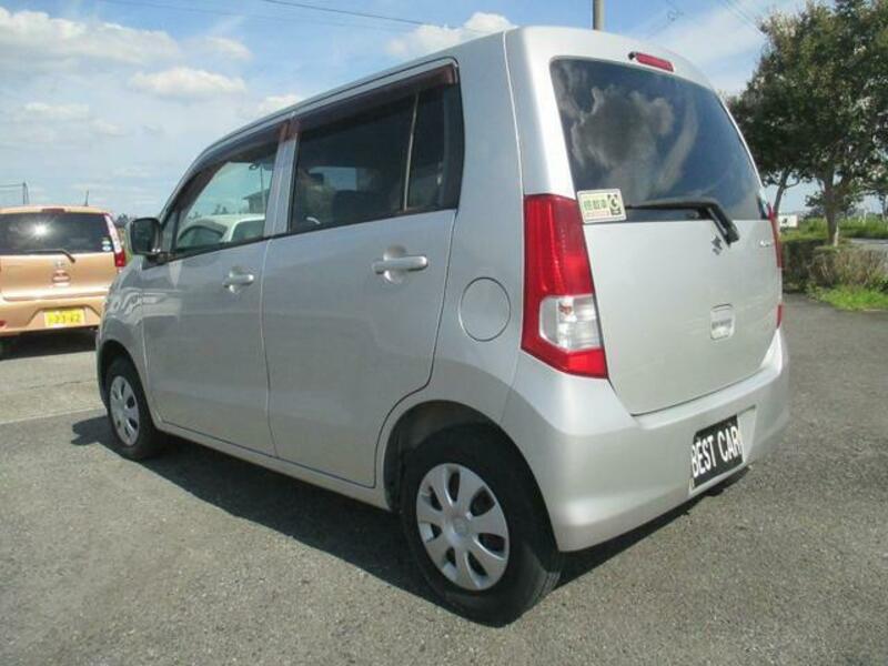 WAGON R