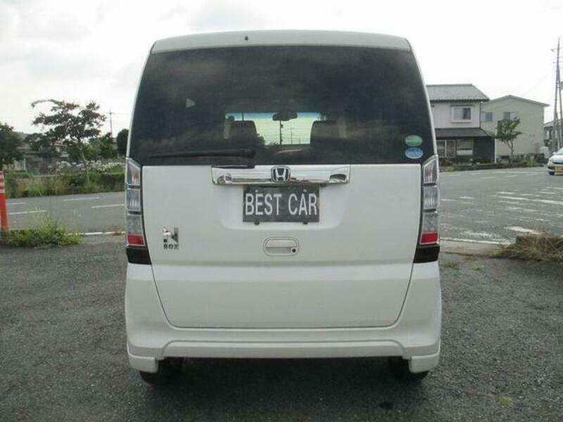 N BOX