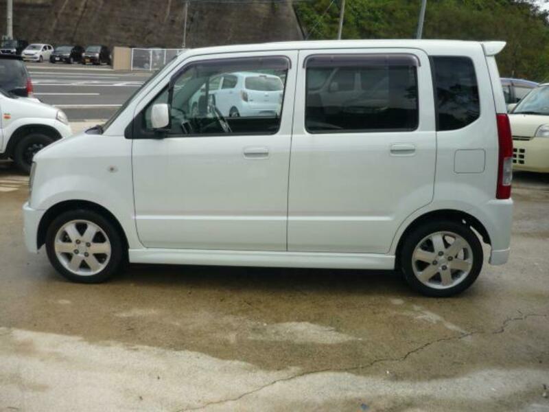 WAGON R
