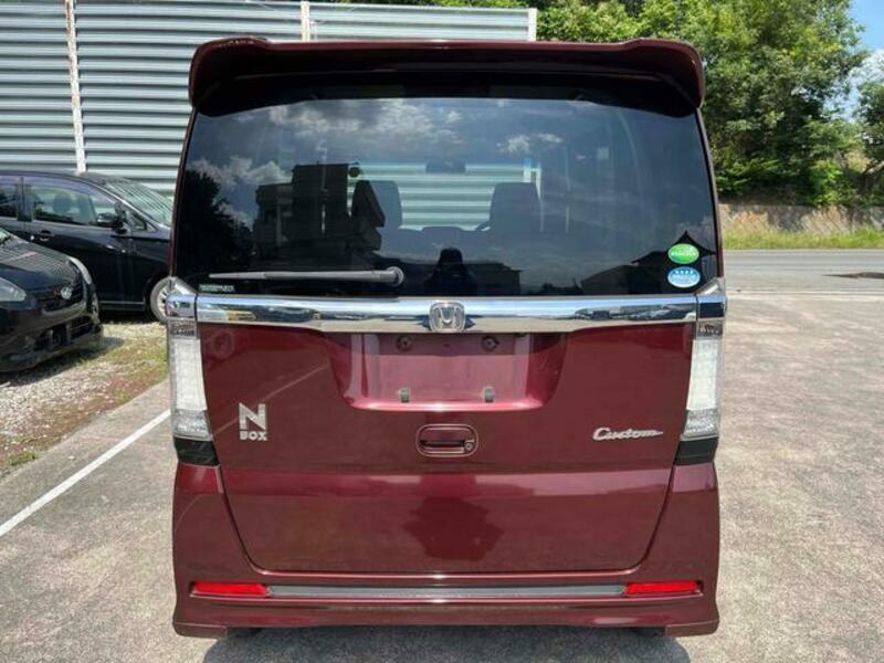 N BOX CUSTOM