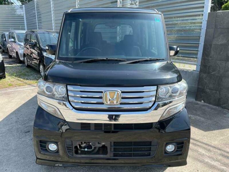 N BOX CUSTOM