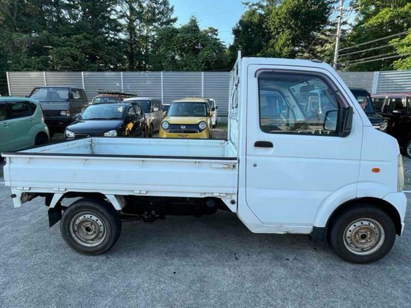 CARRY TRUCK
