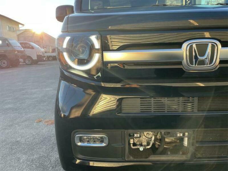 N-VAN