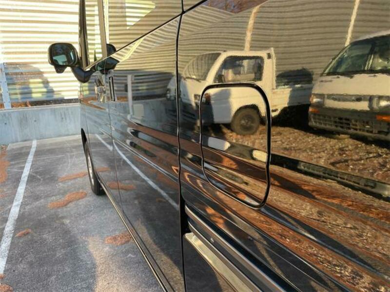N-VAN