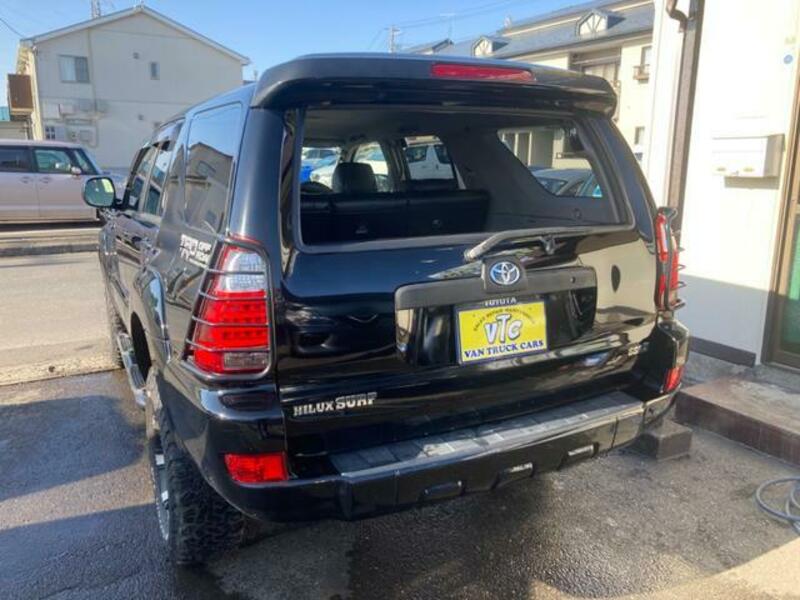 HILUX SURF