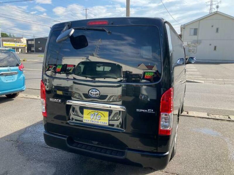 HIACE VAN