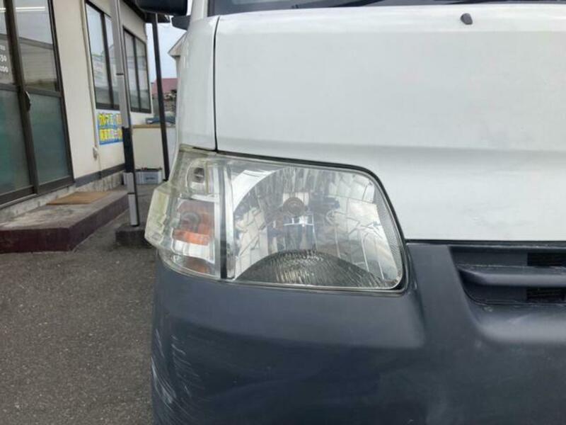 TOWNACE TRUCK