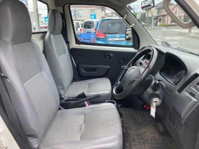 TOWNACE TRUCK
