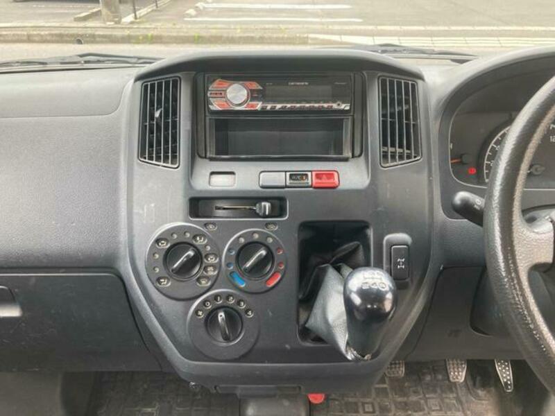 TOWNACE TRUCK