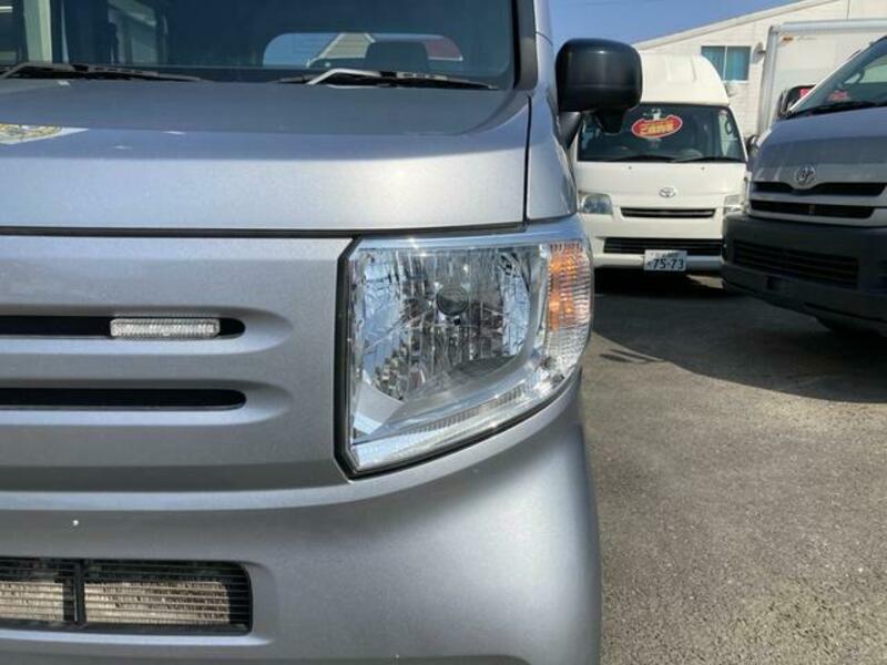 N-VAN