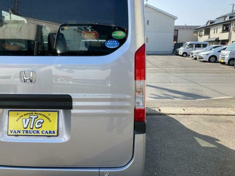 N-VAN