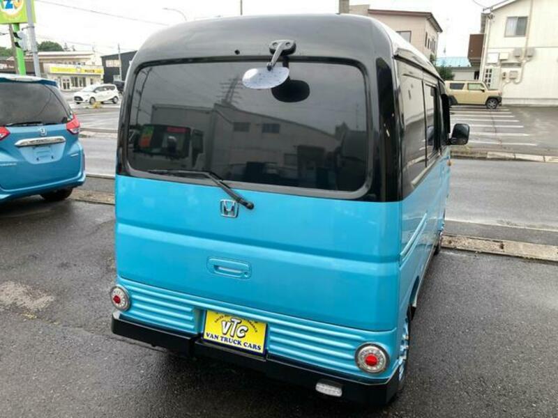 ACTY VAN