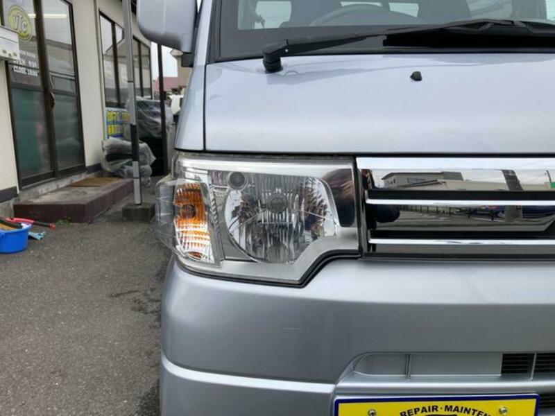MINICAB VAN