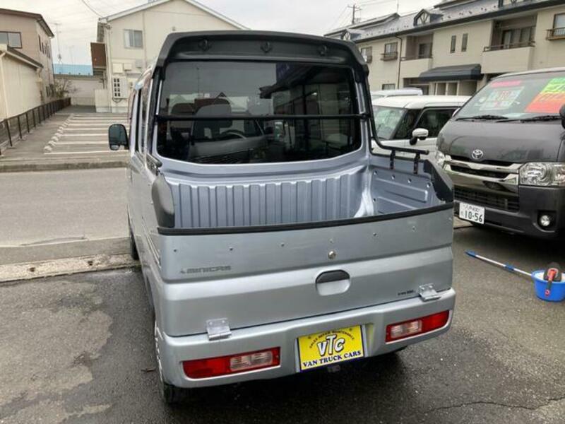 MINICAB VAN