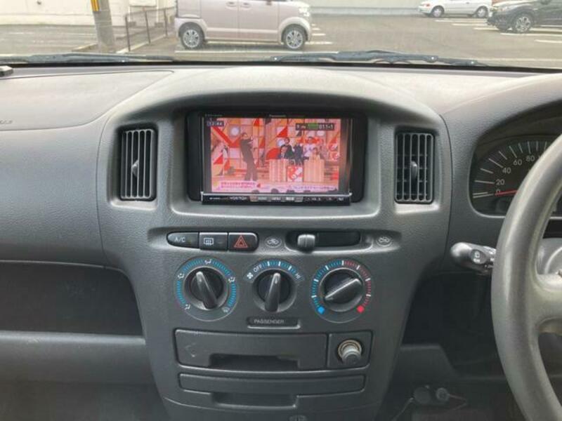 SUCCEED VAN